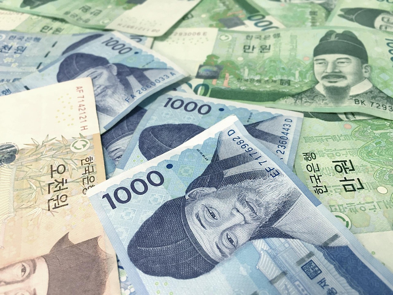 債務整理における貯金や隠し口座の作成方法とは？