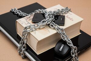 債務整理における顧客情報保護の手続きとは？
