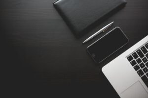 債務整理を依頼する際、会社に電話連絡なしで進める方法は？