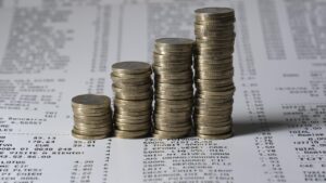 借金が会社にバレることへの不安を解消する方法は？