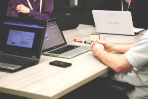 不安を抱えたまま働く人が知っておくべきストレス対策は？