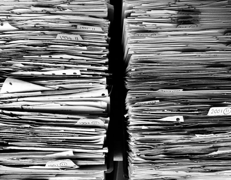 債務整理は会社にバレないサポートサービスを利用するべき？